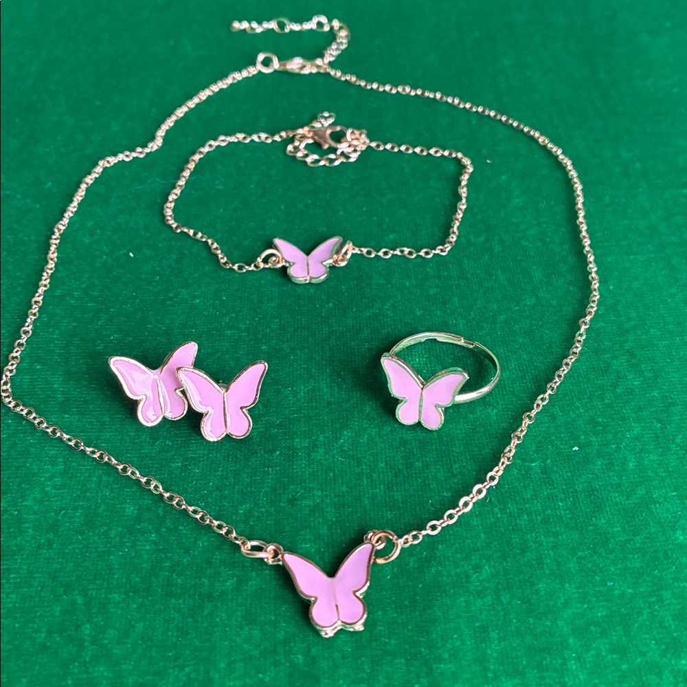 NEW Set of necklace earrings bracelet & ring butterflies in goldtone/pink enamel